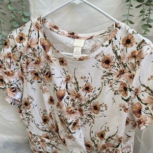 floral top 🌿
